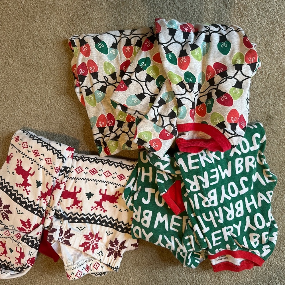 Kids Festive Pajama Set - Red, Green, White size 8